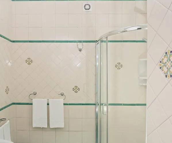 Town Apartament Capri